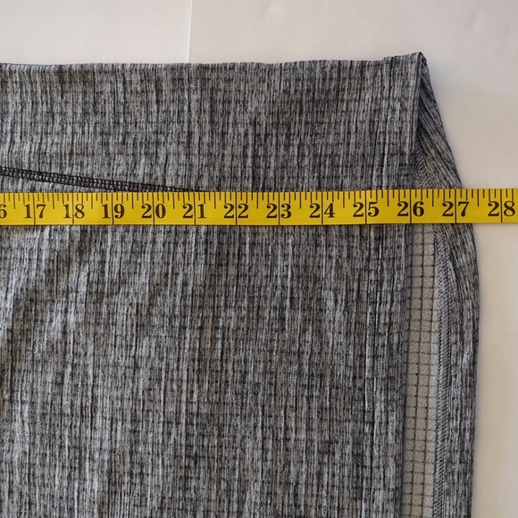 NWT Old Navy Active Breathability Go-Warm Thermal Top S Black Gray - Picture 14 of 15